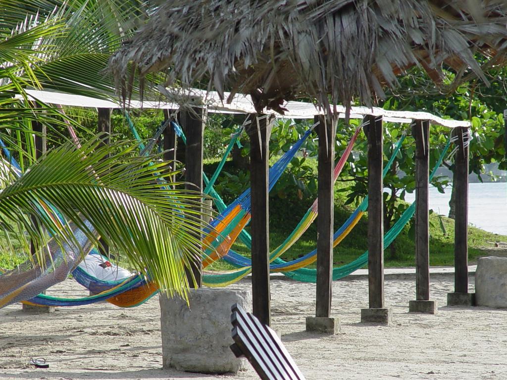 Amatique Bay Hotel Puerto Barrios Exterior foto