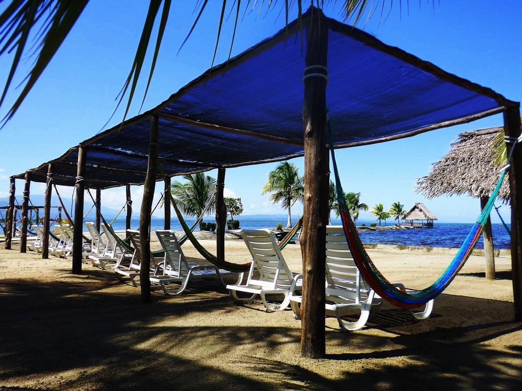 Amatique Bay Hotel Puerto Barrios Exterior foto