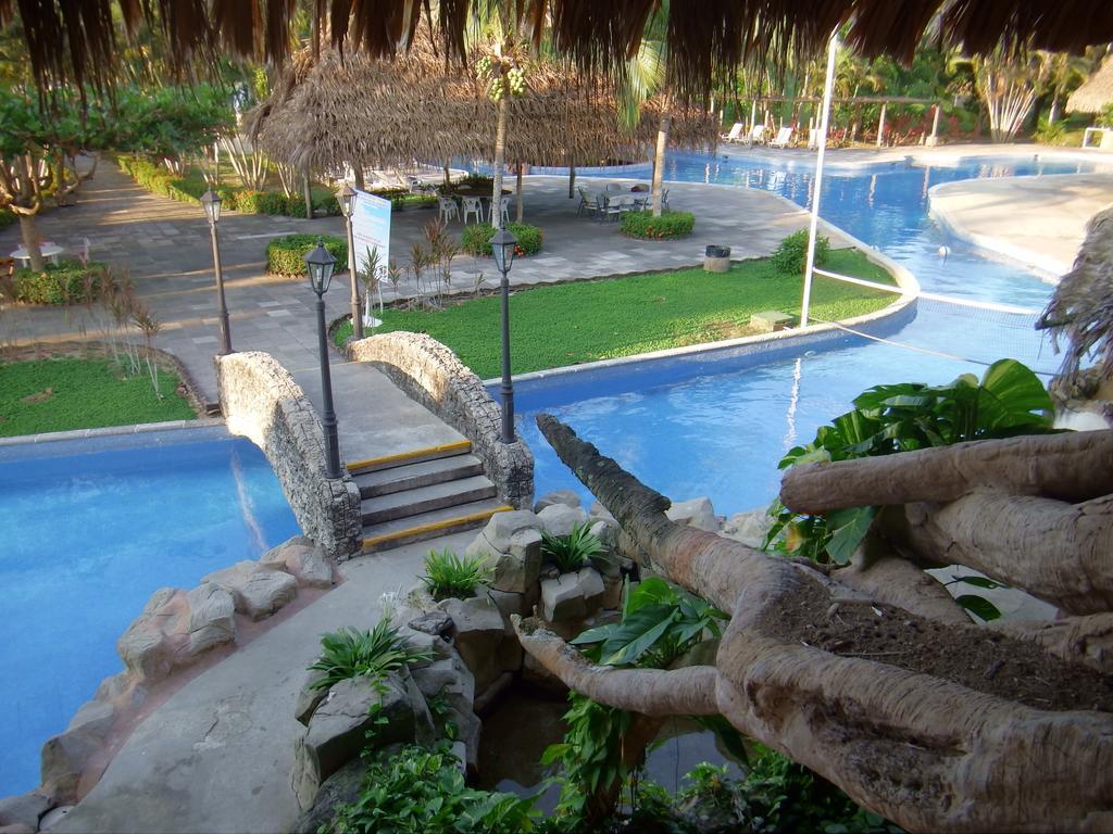 Amatique Bay Hotel Puerto Barrios Exterior foto