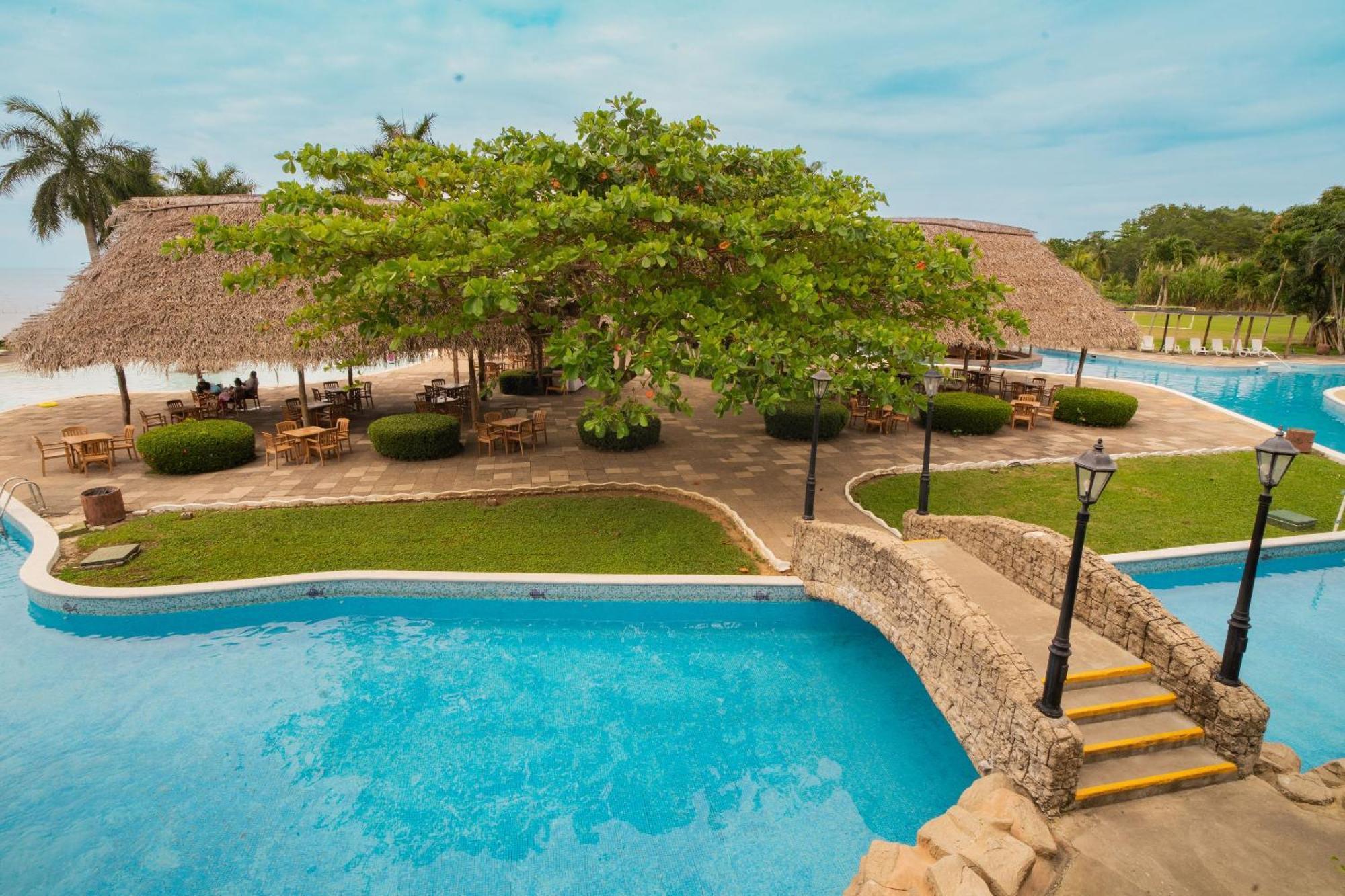 Amatique Bay Hotel Puerto Barrios Exterior foto