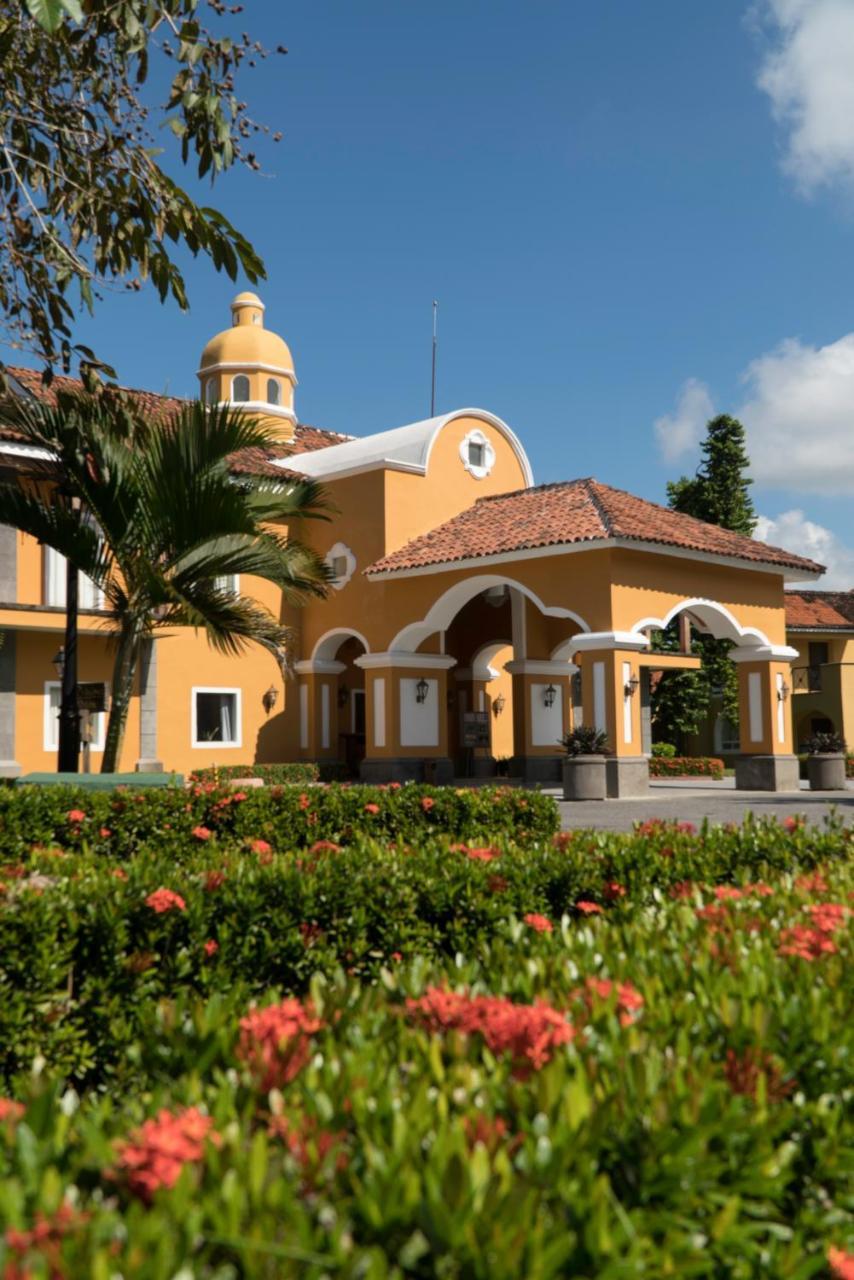 Amatique Bay Hotel Puerto Barrios Exterior foto